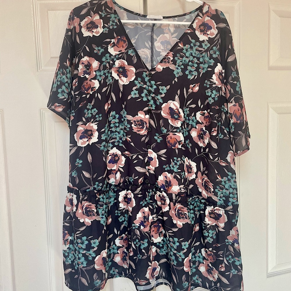 Chic Soul Black Floral Top 2X